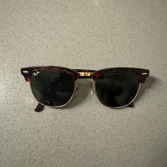 Ray-Ban Other - Ray-Ban Clubmaster Classic